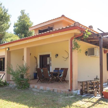 Residence On The Hill Near The Sea Siviri Luaran gambar