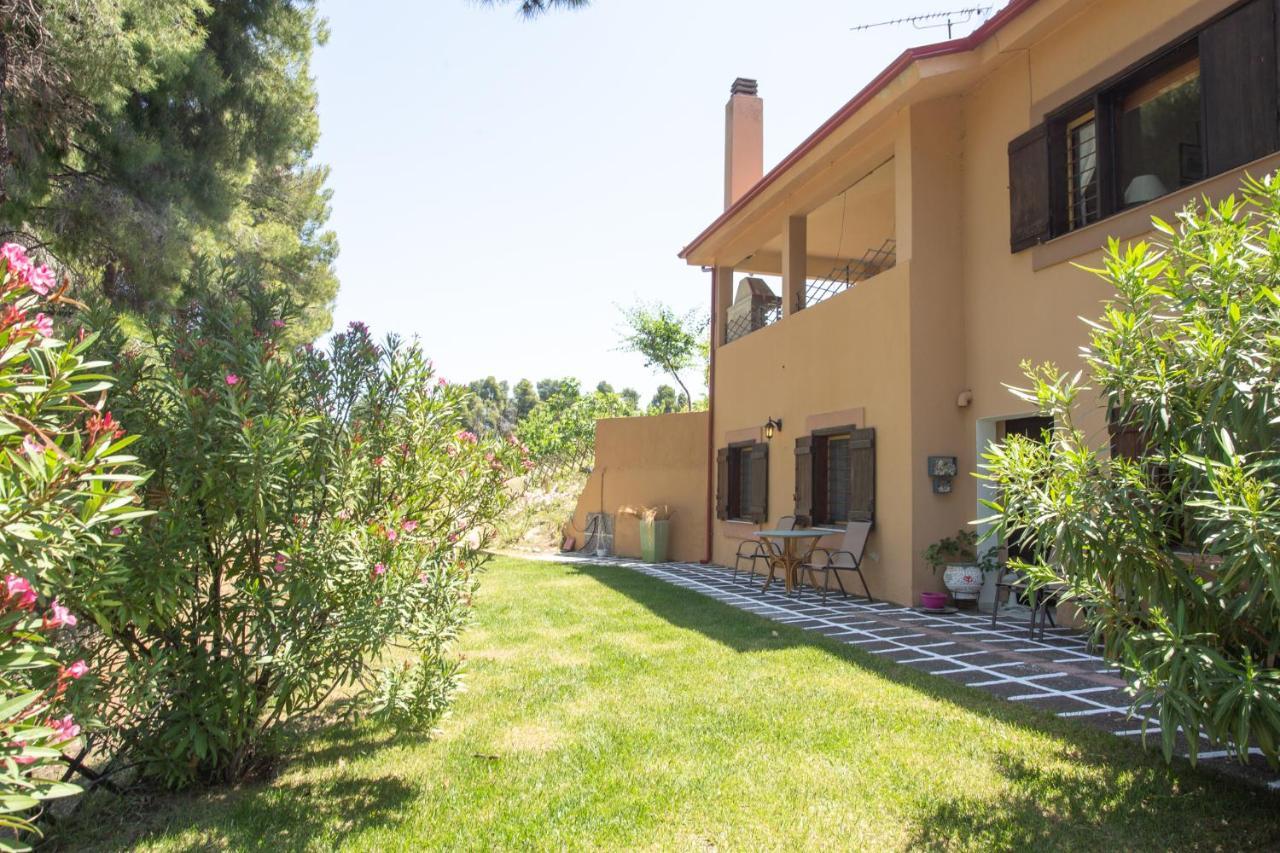 Residence On The Hill Near The Sea Siviri Luaran gambar