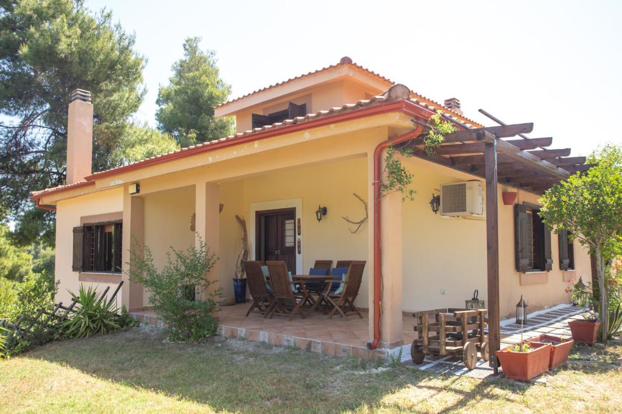 Residence On The Hill Near The Sea Siviri Luaran gambar